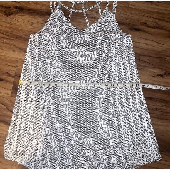 RVCA Strappy Blue and White Diamond Abstract Print Dress Size Small - Picture 7 of 10